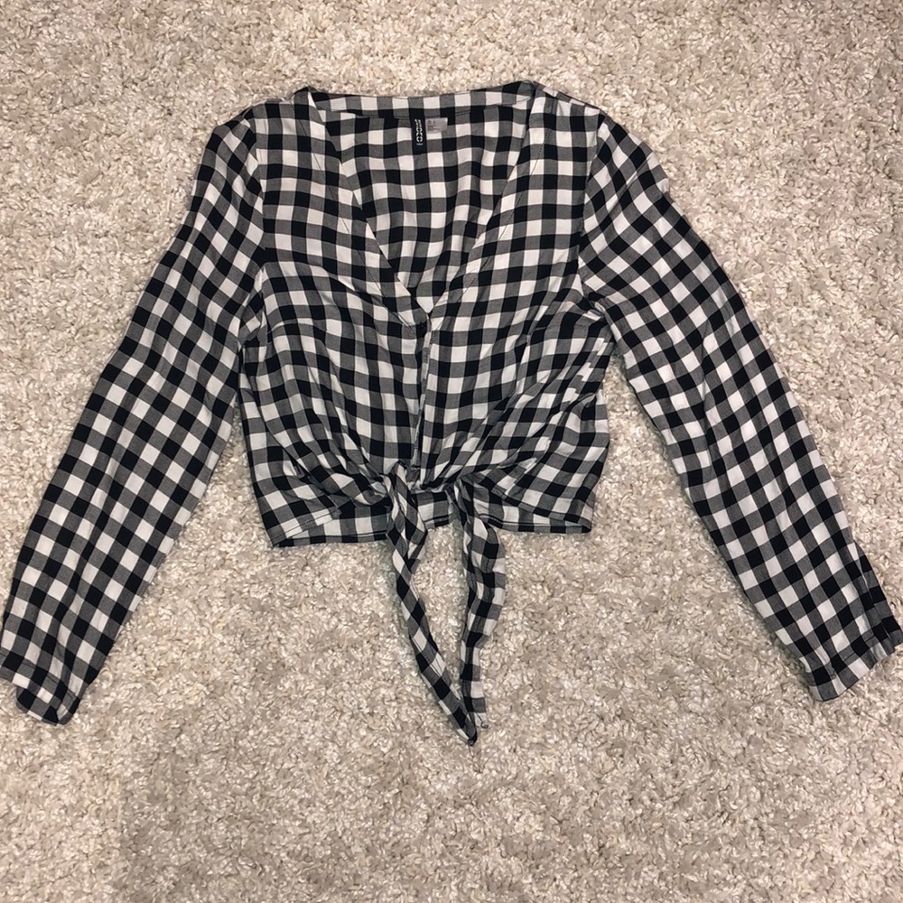 Flannel tie up top